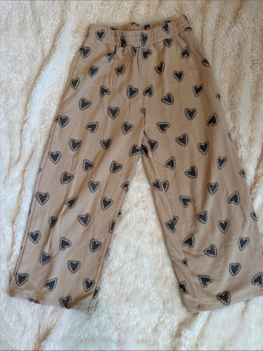 Rylee + Cru Beige Heart Print Wide Leg Pants